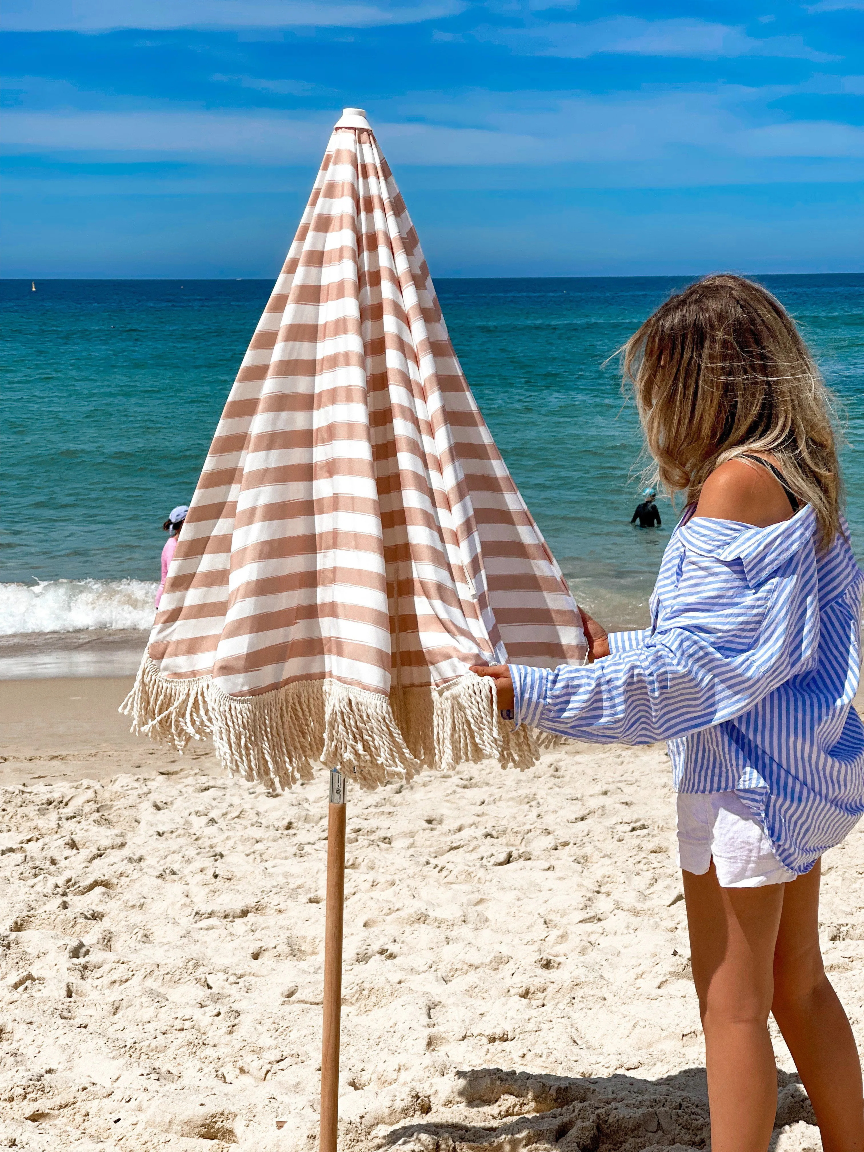 Alohra Deluxe Beach Umbrella Stripe City Beige