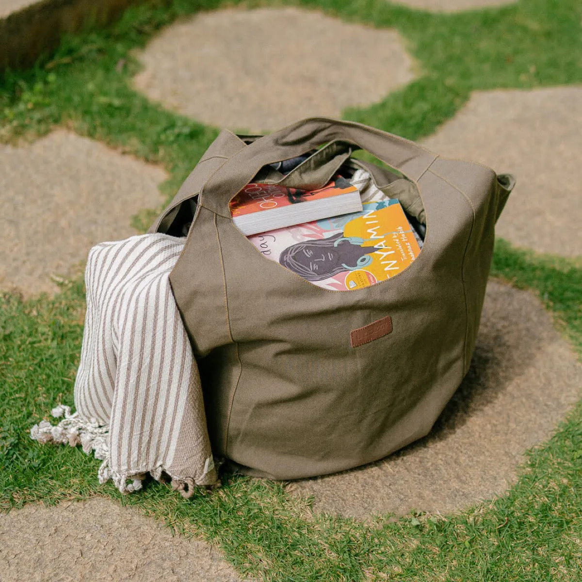 Beach Bag - Wild Griffon