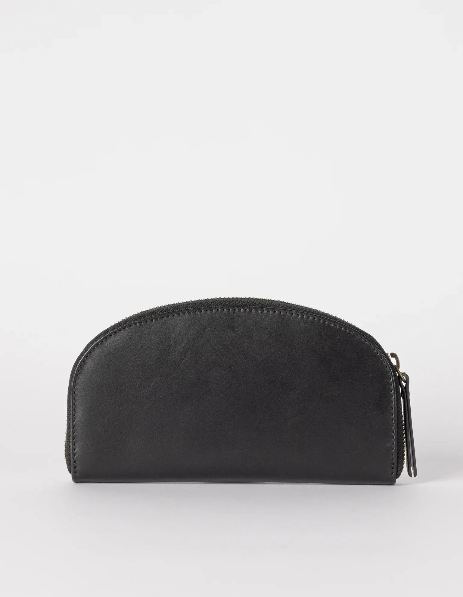 Blakes Premium Leather Wallet with RFID Blocking Technology