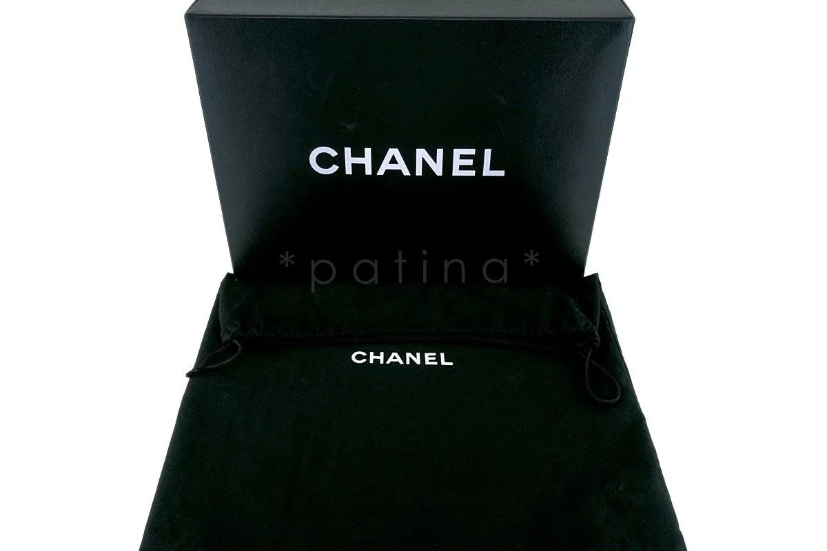 Chanel Black Caviar Classic Medium Double Flap Bag 24k GHW