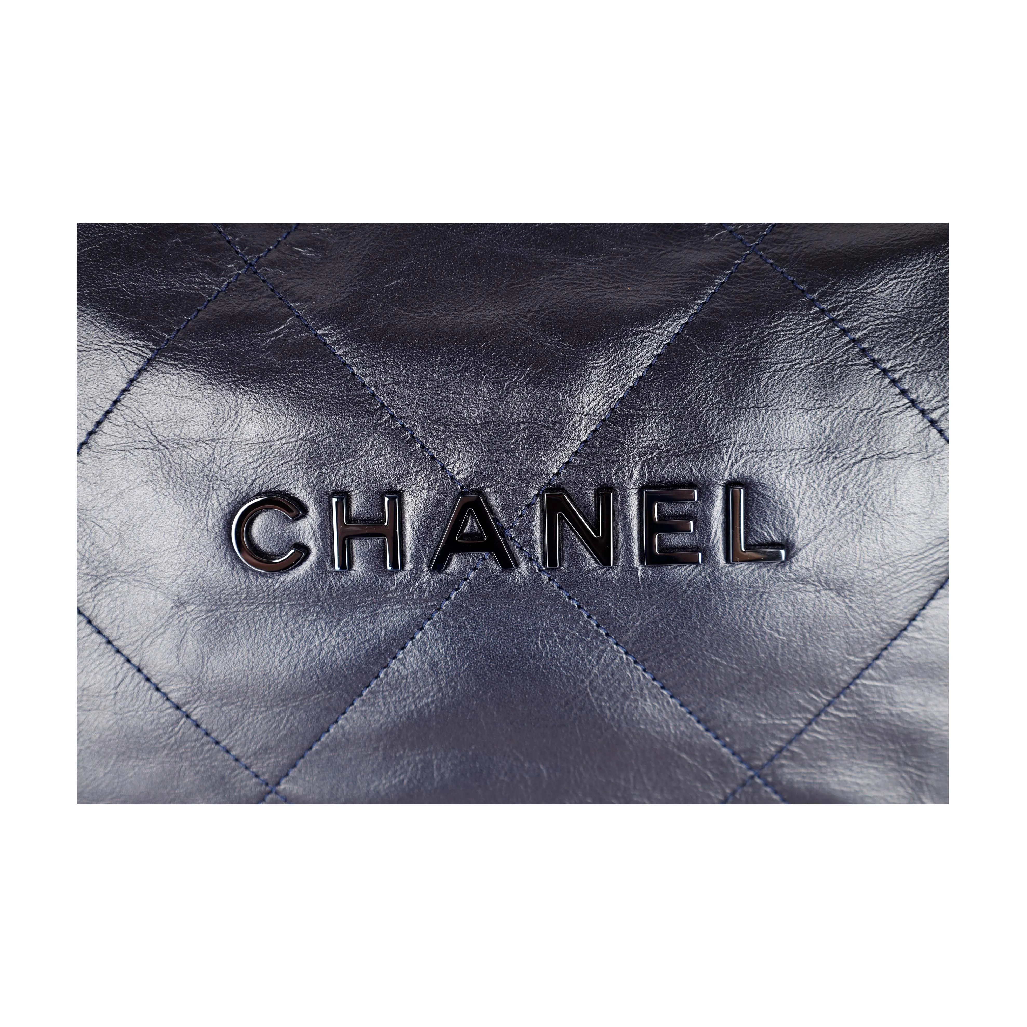 Chanel Metallic Blue 22 Calfskin Quilted Small - '20s