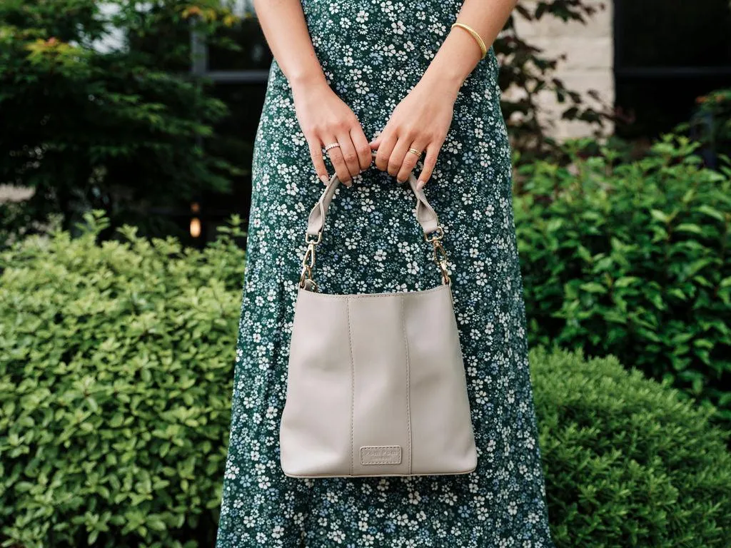 Lambeth Bag Stone
