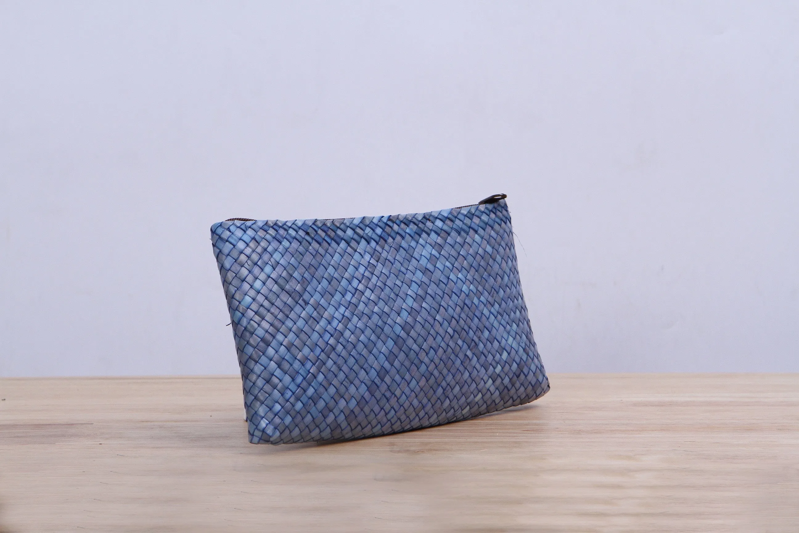 Pandan small wicker bag (Light Blue)