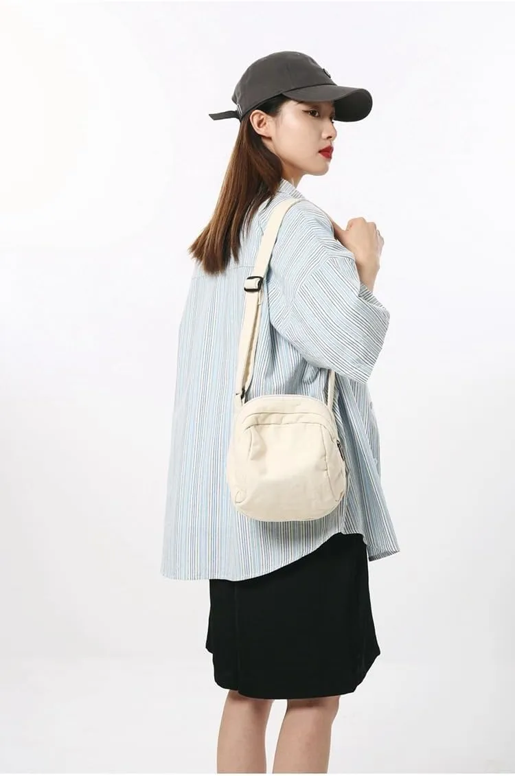 Women's Vintage Small Canvas Shoulder Bag Retro Alt Crossbody Bag With Zipper Casual Drawstring Bucket Handbags (White,One Size)