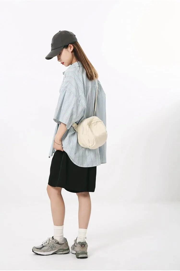 Women's Vintage Small Canvas Shoulder Bag Retro Alt Crossbody Bag With Zipper Casual Drawstring Bucket Handbags (White,One Size)